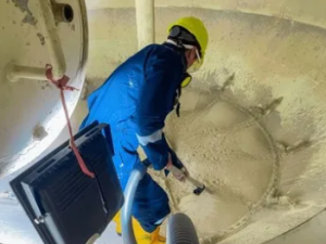 Tank Cleaning